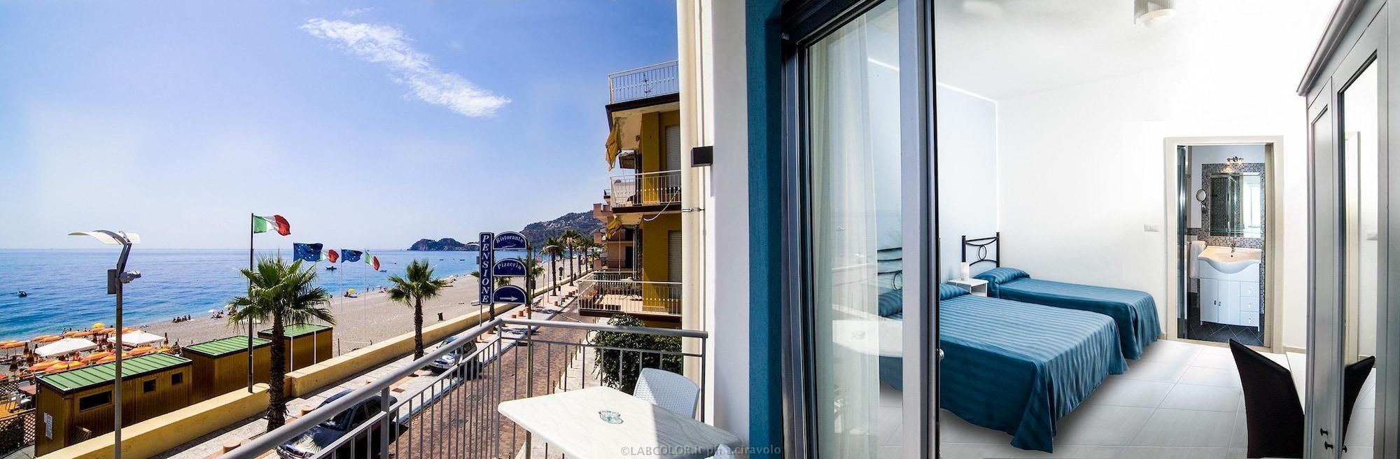 Maniel Beach Hotel Letojanni Exterior foto